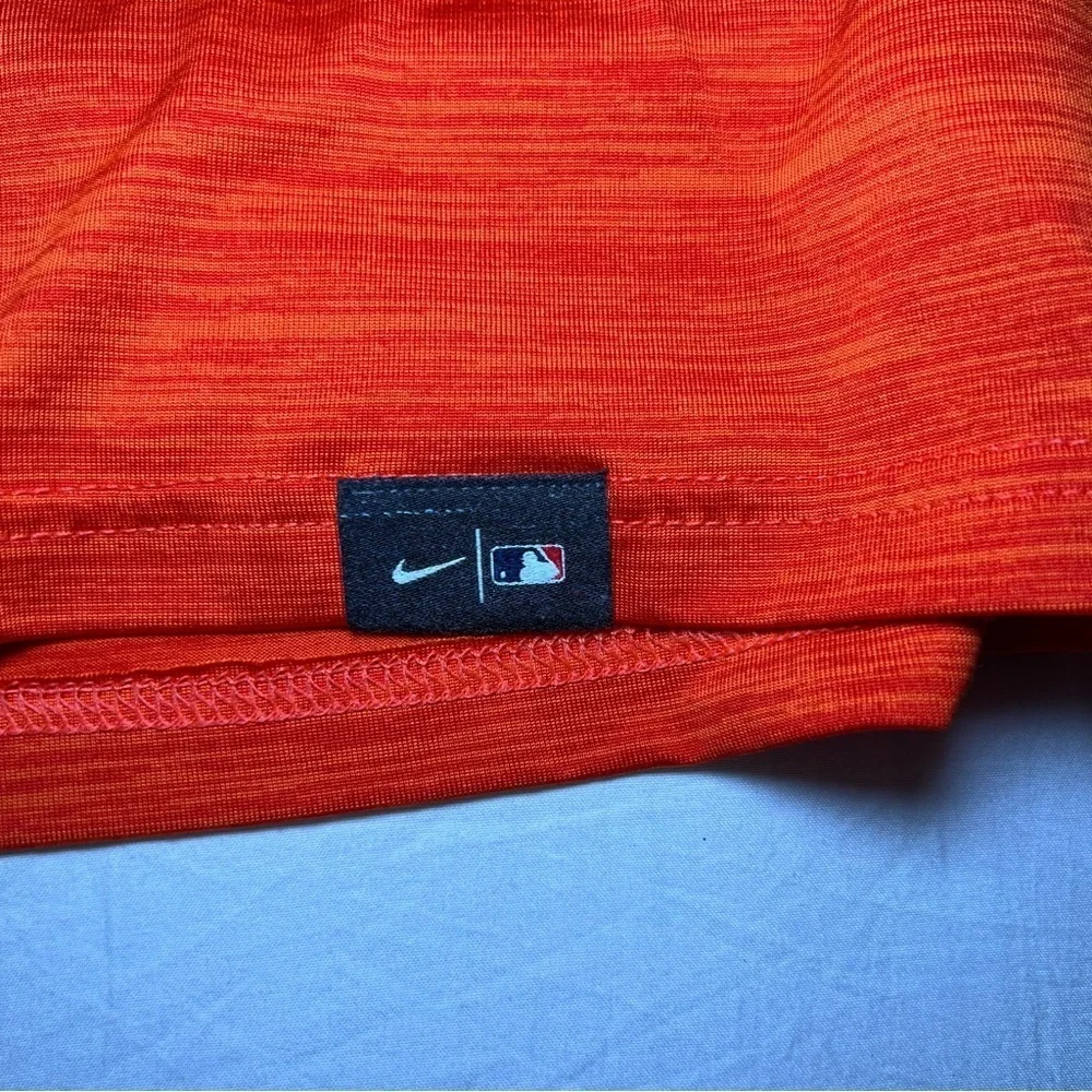 The Nike Tee Dri-Fit NY Mets Orange Short Sleeve Shirt